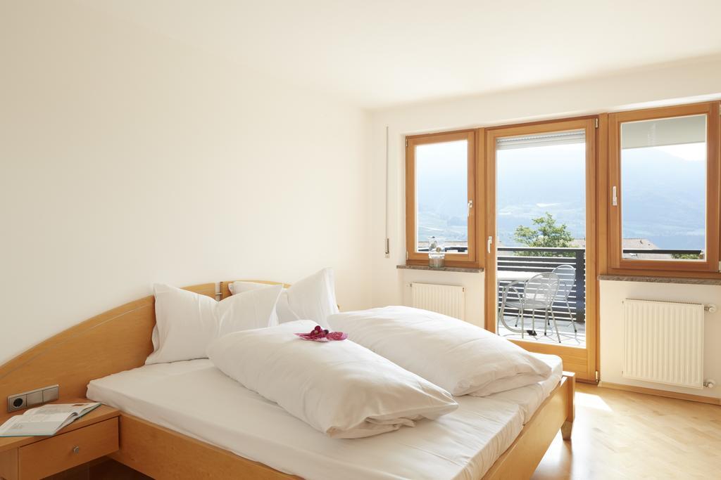 Residence Ladurn Tirol Kamer foto